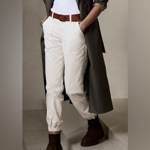 Banana Republic slim utility pant in cream size 10